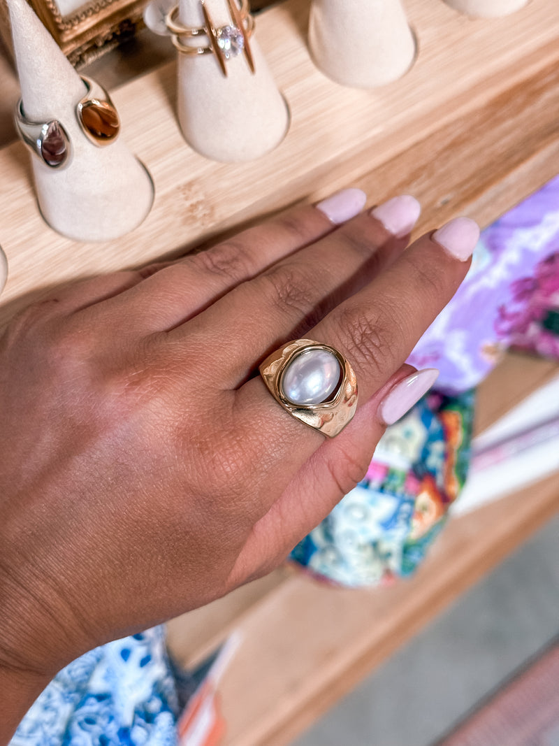 The Pearl Ring