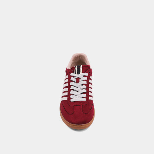 Stevie Wine Sneaker
