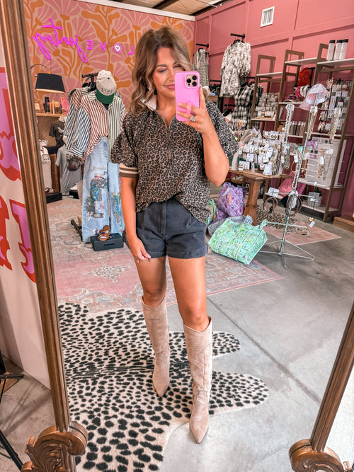 Mocha Leopard Zip Top